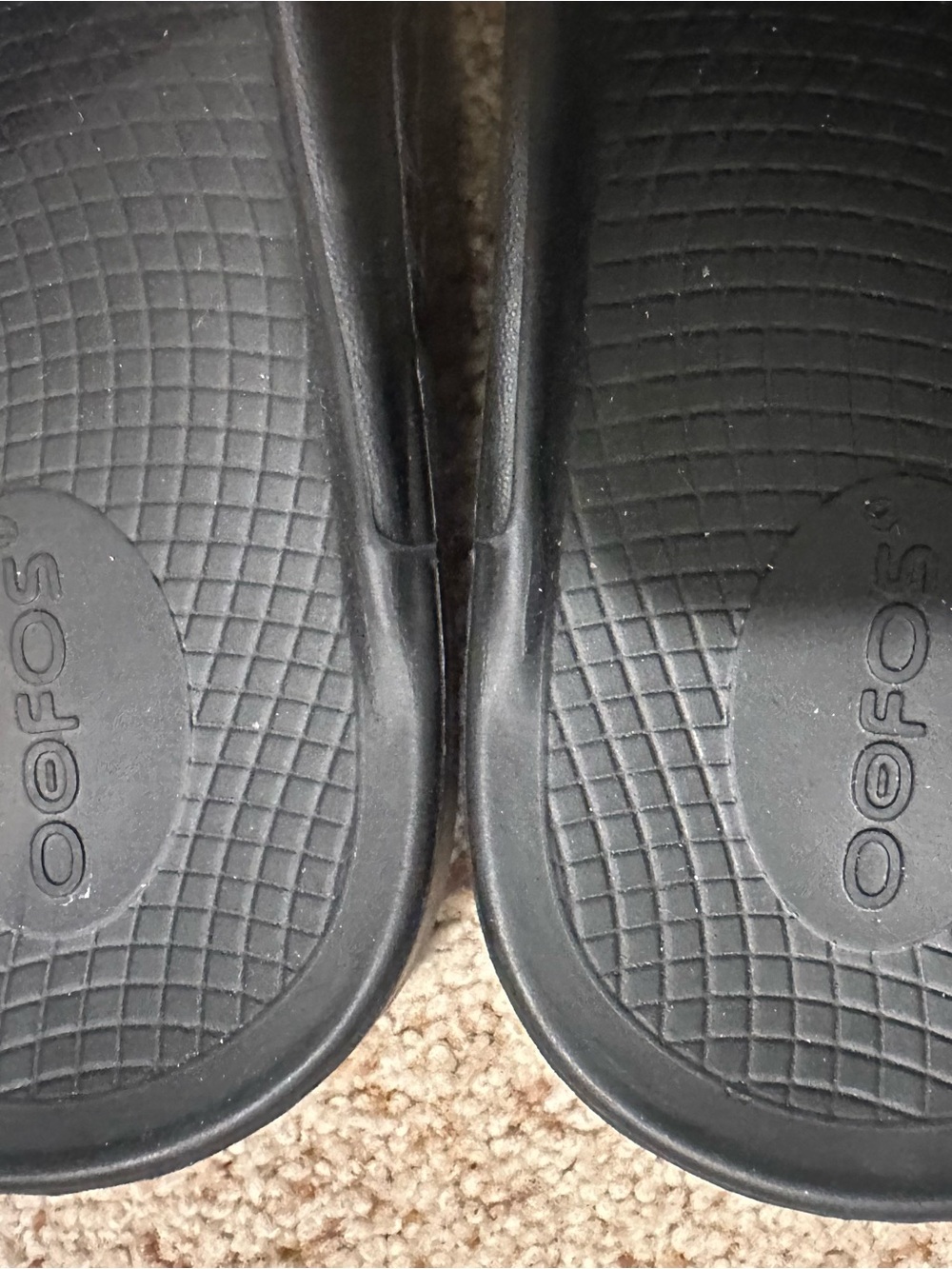 OOFOS Black Cushioned Slide Sandals - Picture 2 of 3